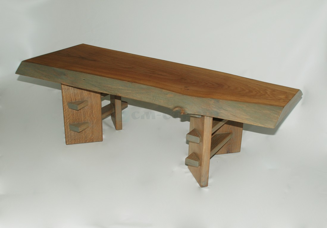 Чайный столик в японском стиле из массива дуба