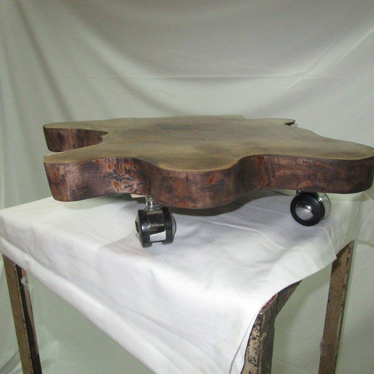 Оригинальная мобильная подставка