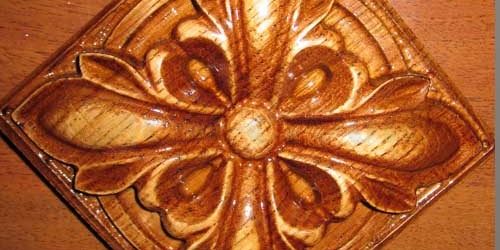 Резная розетка 5-004