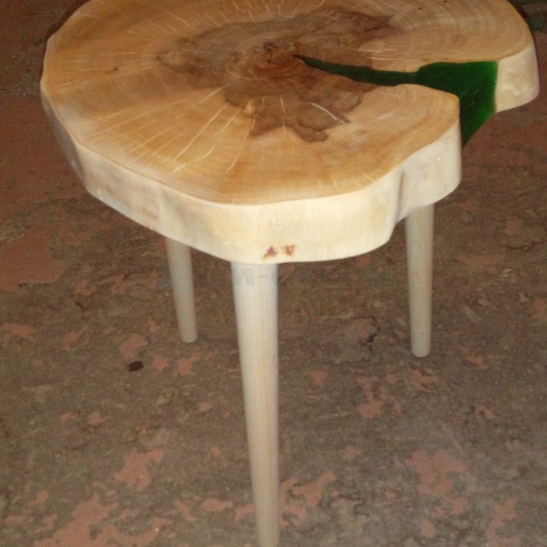 Табурет "Эко" большой (из пила дерева) с заливкой