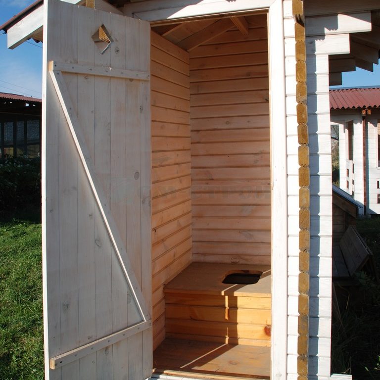 Туалет дачный