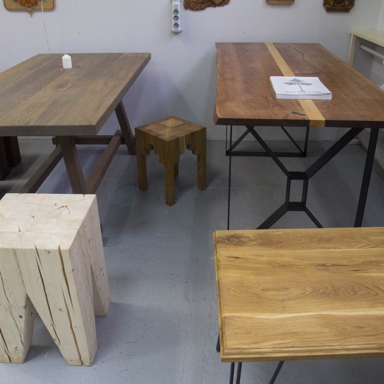 Дизайнерский табурет из массива